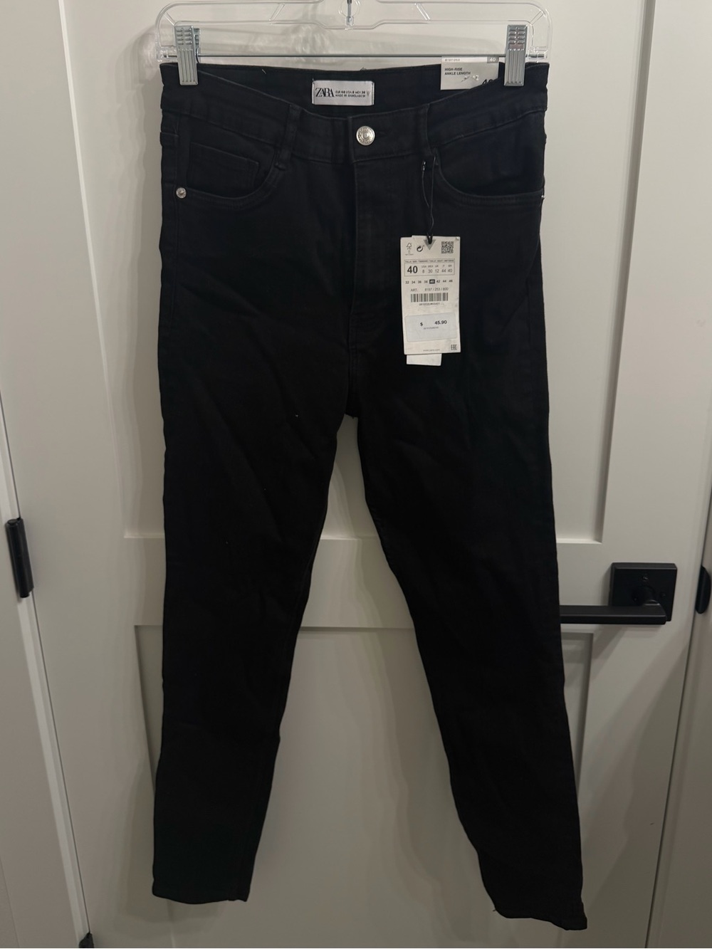 Zara Sculpt Black Jeans
